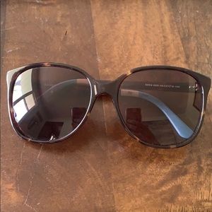 Toms Sandela tortoise shell sunglasses